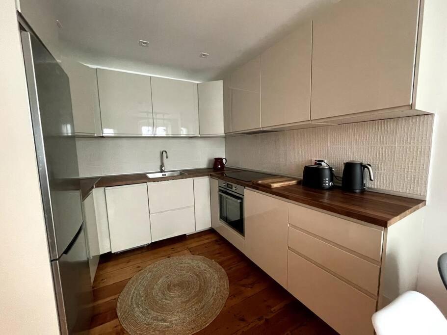 Stylish 2Br Contemporary Design Perfect Vacation Appartement Gibraltar Buitenkant foto
